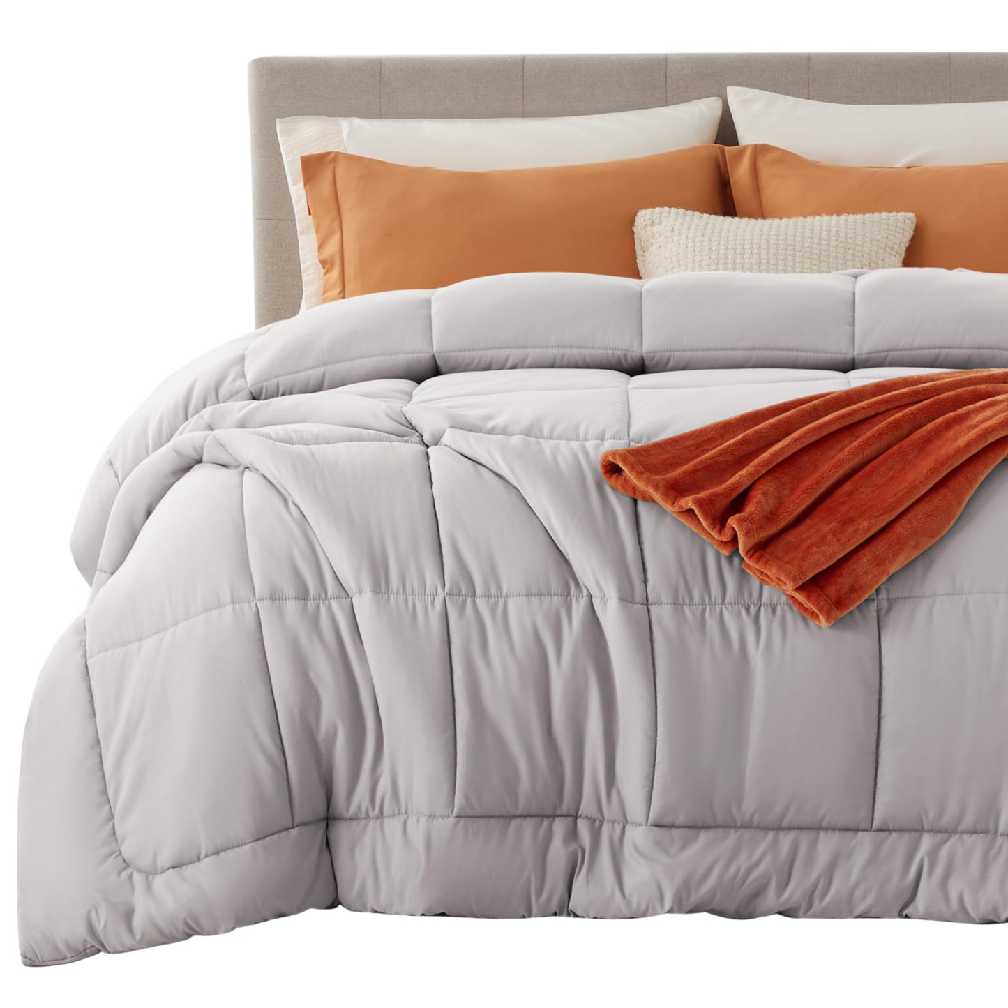 Bedsure Comforter Duvet Insert - Quilted Comforters Queen Size, All Season Duvet, GentleSoft Down Alternative Bedding Blanket, with 8 Tabs, Gifts for Women/Men, White, Queen 88 x 88 Inches