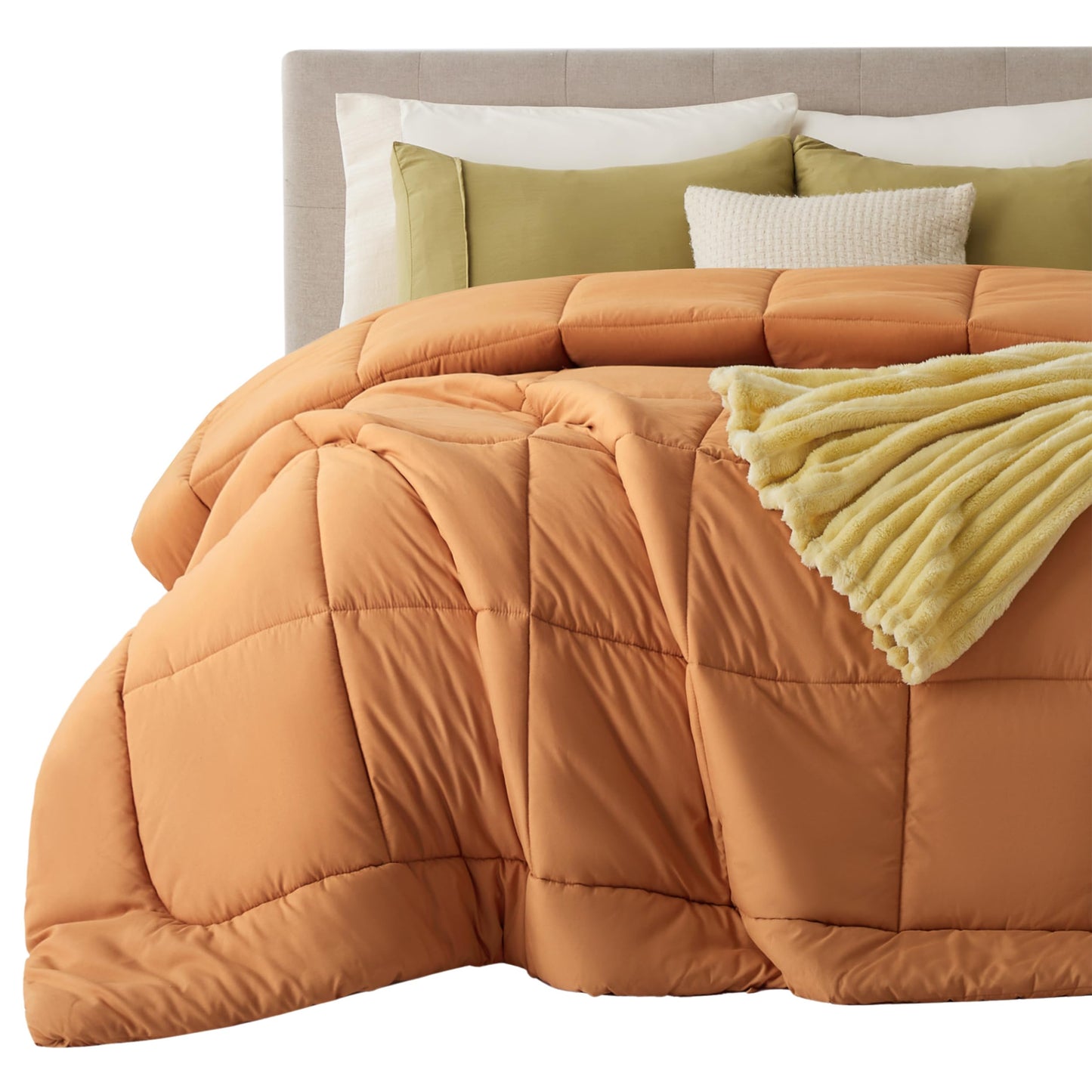 Bedsure Comforter Duvet Insert - Quilted Comforters Queen Size, All Season Duvet, GentleSoft Down Alternative Bedding Blanket, with 8 Tabs, Gifts for Women/Men, White, Queen 88 x 88 Inches