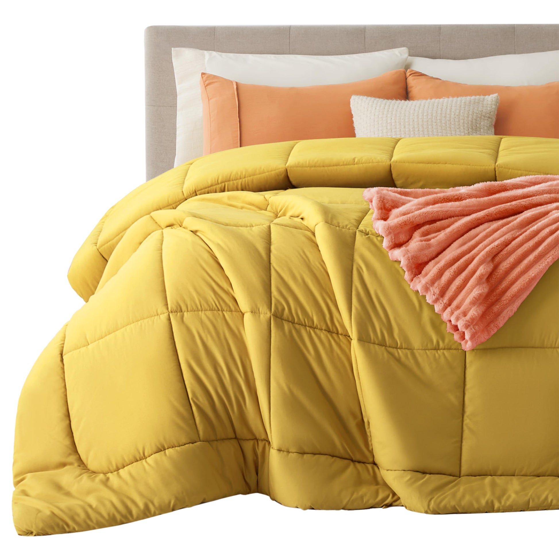 Bedsure Comforter Duvet Insert - Quilted Comforters Queen Size, All Season Duvet, GentleSoft Down Alternative Bedding Blanket, with 8 Tabs, Gifts for Women/Men, White, Queen 88 x 88 Inches