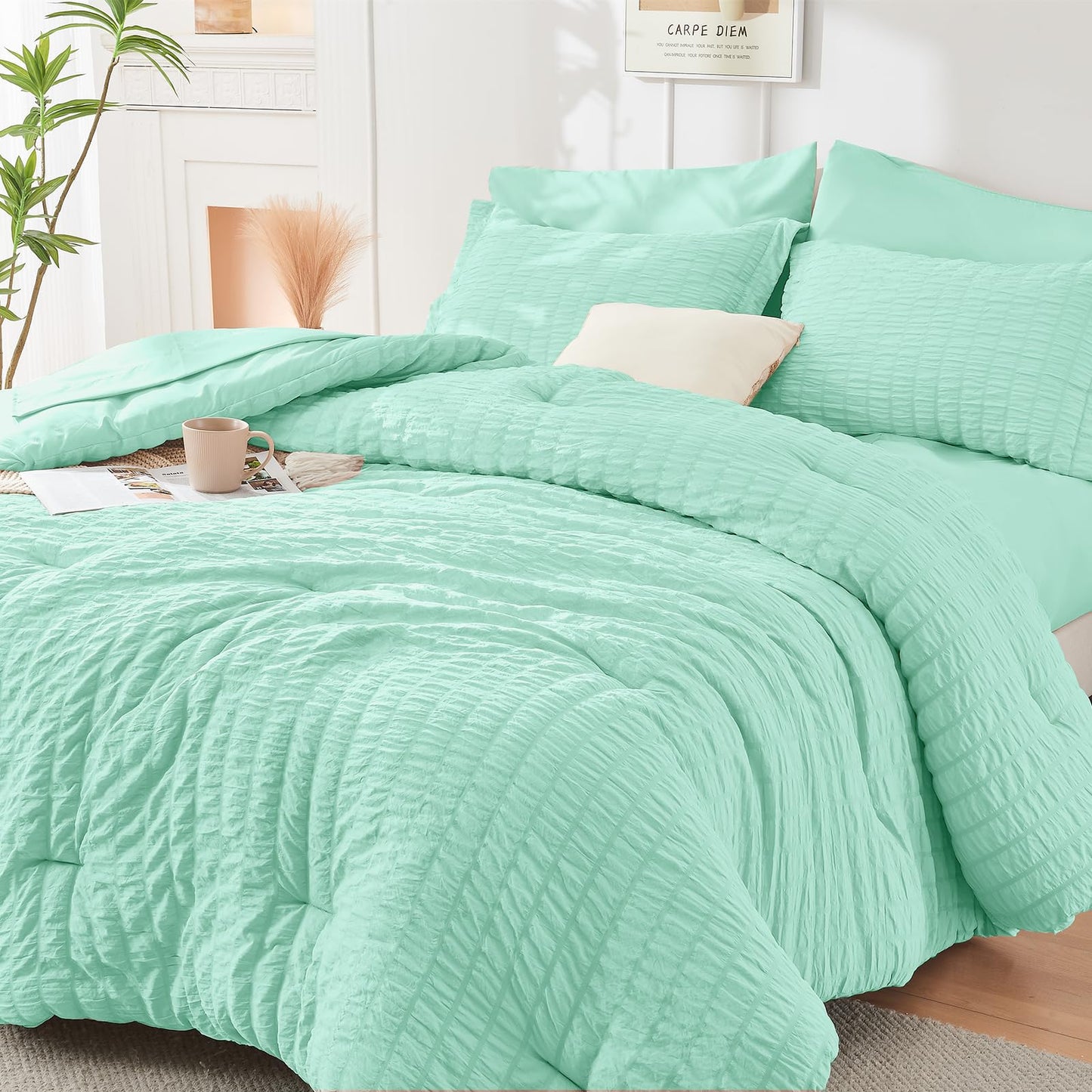 HYMOKEGE Black California King Comforter Set Seersucker 7 Pieces, All Season Luxury Bed in a Bag for Bedroom, Bedding Set with Comforters, Sheets, Pillowcases & Shams