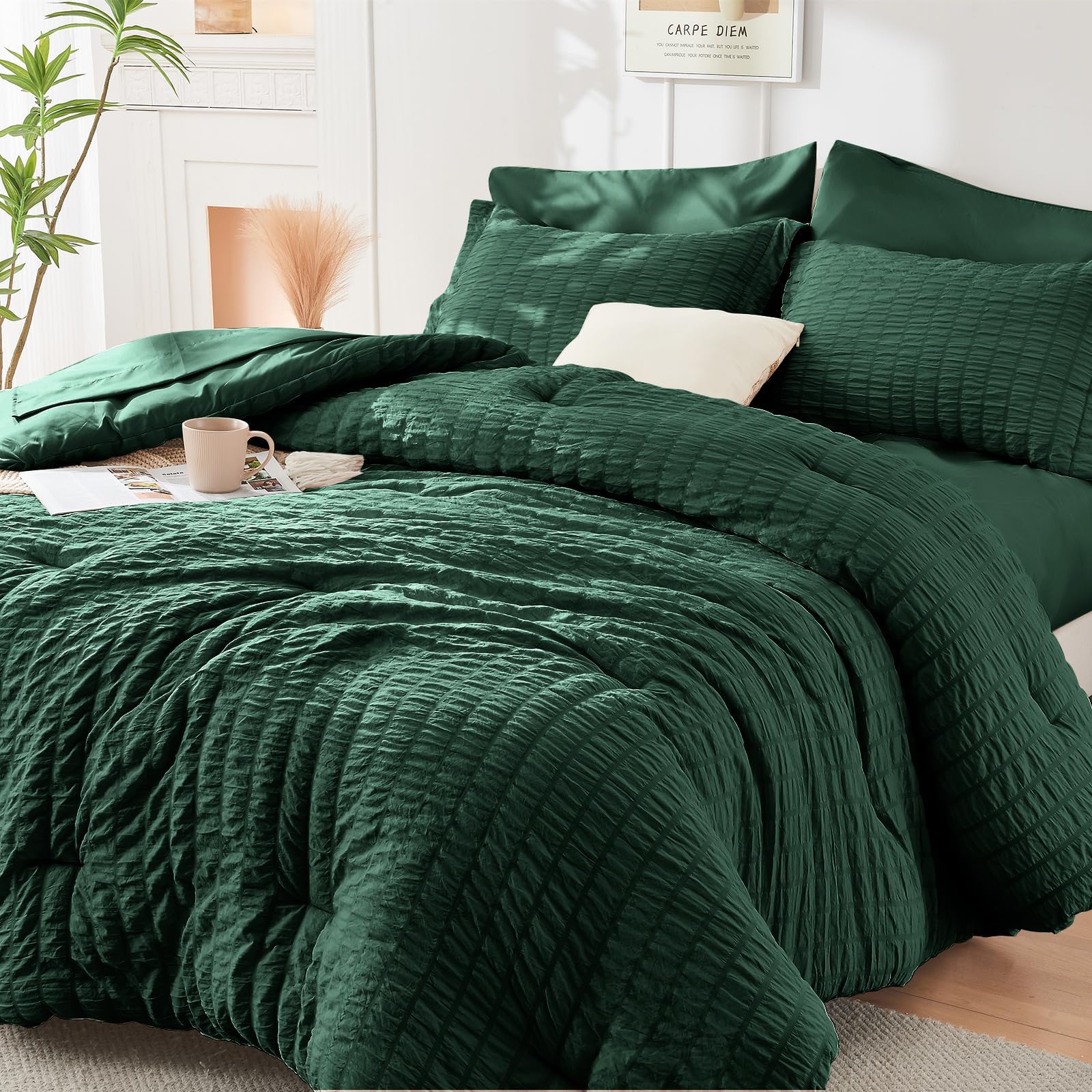 HYMOKEGE Black California King Comforter Set Seersucker 7 Pieces, All Season Luxury Bed in a Bag for Bedroom, Bedding Set with Comforters, Sheets, Pillowcases & Shams