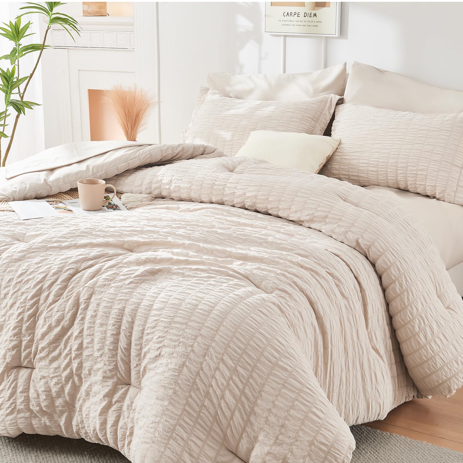 HYMOKEGE Black California King Comforter Set Seersucker 7 Pieces, All Season Luxury Bed in a Bag for Bedroom, Bedding Set with Comforters, Sheets, Pillowcases & Shams