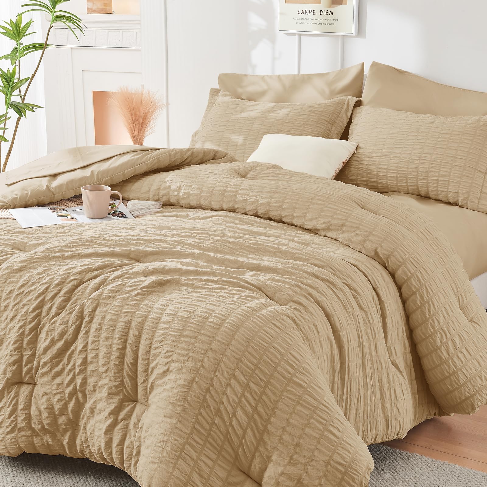 HYMOKEGE Black California King Comforter Set Seersucker 7 Pieces, All Season Luxury Bed in a Bag for Bedroom, Bedding Set with Comforters, Sheets, Pillowcases & Shams