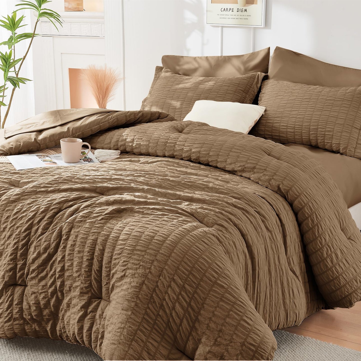 HYMOKEGE Black California King Comforter Set Seersucker 7 Pieces, All Season Luxury Bed in a Bag for Bedroom, Bedding Set with Comforters, Sheets, Pillowcases & Shams