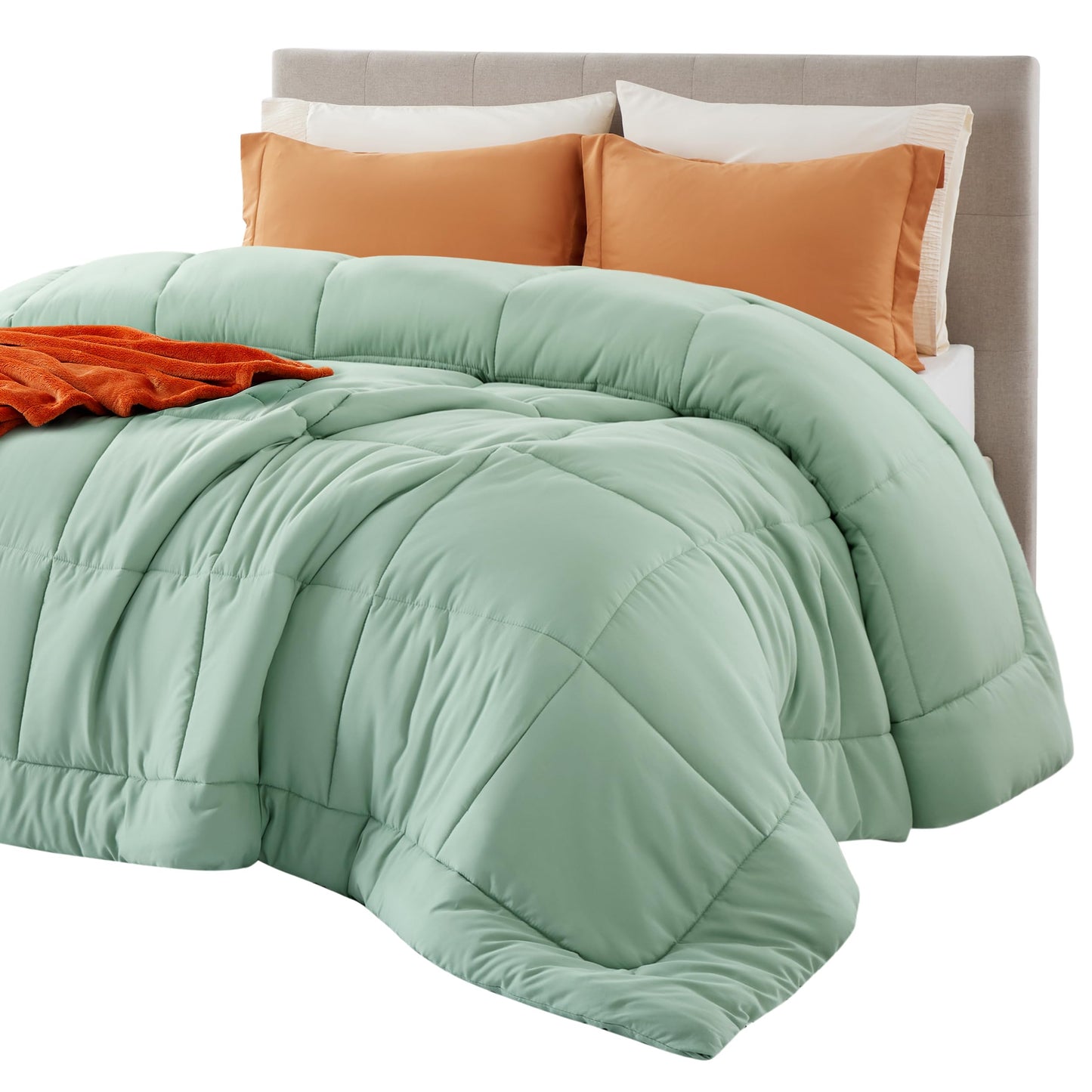 Bedsure Comforter Duvet Insert - Quilted Comforters Queen Size, All Season Duvet, GentleSoft Down Alternative Bedding Blanket, with 8 Tabs, Gifts for Women/Men, White, Queen 88 x 88 Inches