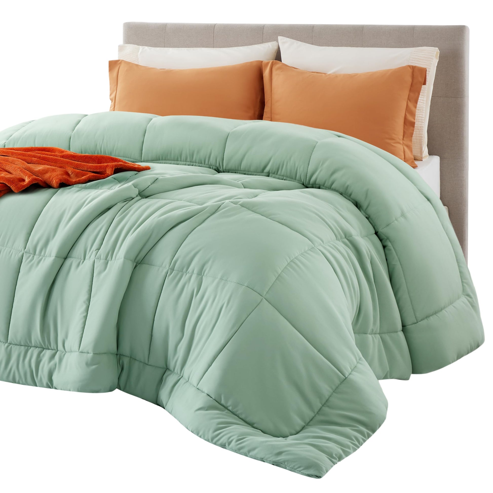 Bedsure Comforter Duvet Insert - Quilted Comforters Queen Size, All Season Duvet, GentleSoft Down Alternative Bedding Blanket, with 8 Tabs, Gifts for Women/Men, White, Queen 88 x 88 Inches