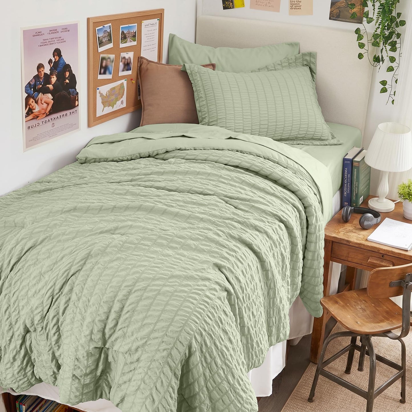 HYMOKEGE Black California King Comforter Set Seersucker 7 Pieces, All Season Luxury Bed in a Bag for Bedroom, Bedding Set with Comforters, Sheets, Pillowcases & Shams