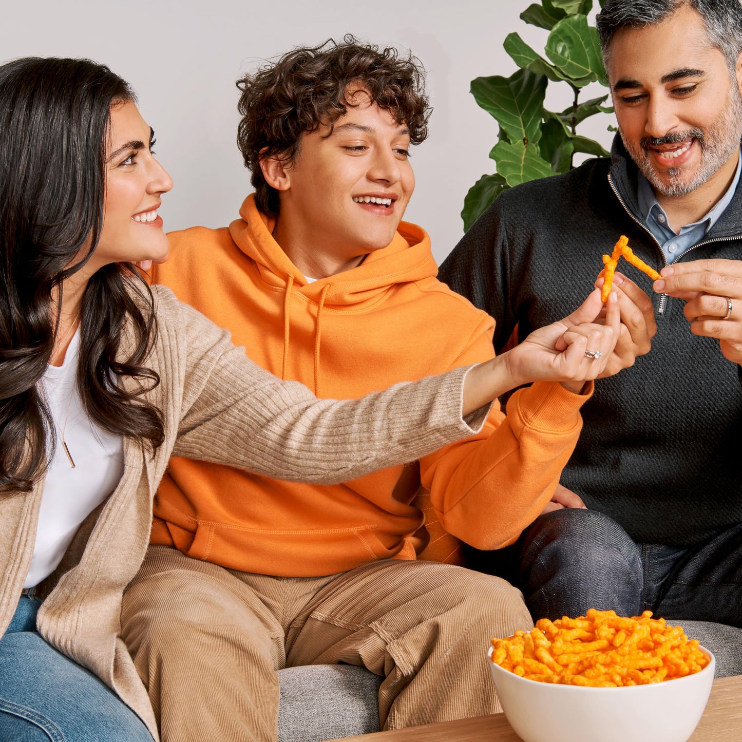 Cheetos Crunchy Cheese Flavored Snacks, Gluten Free, 1 Ounce Single Serve Bags (Pack of 40)