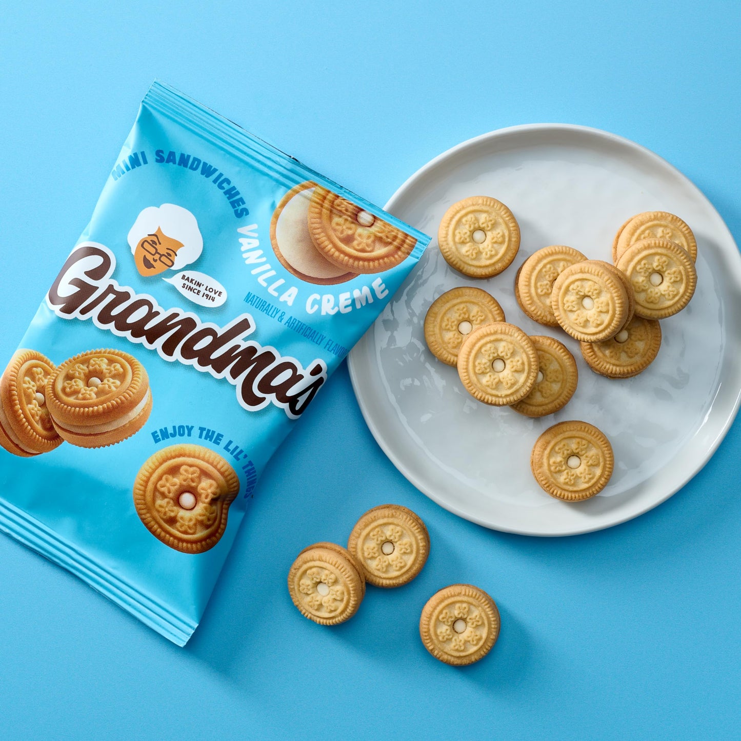 Grandma’s Mini Cookies, Vanilla Sandwich Crème Cookies, 3.71 oz Cookie Bag, (24 Pack) (Packaging May Vary)