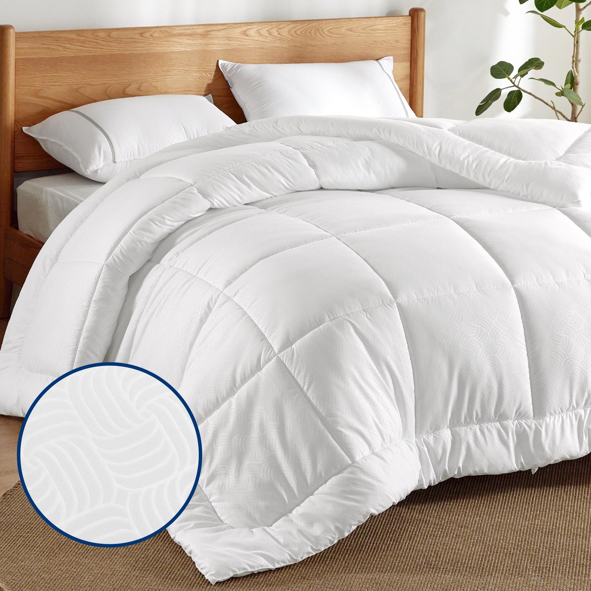 Bedsure Comforter Duvet Insert - Quilted Comforters Queen Size, All Season Duvet, GentleSoft Down Alternative Bedding Blanket, with 8 Tabs, Gifts for Women/Men, White, Queen 88 x 88 Inches